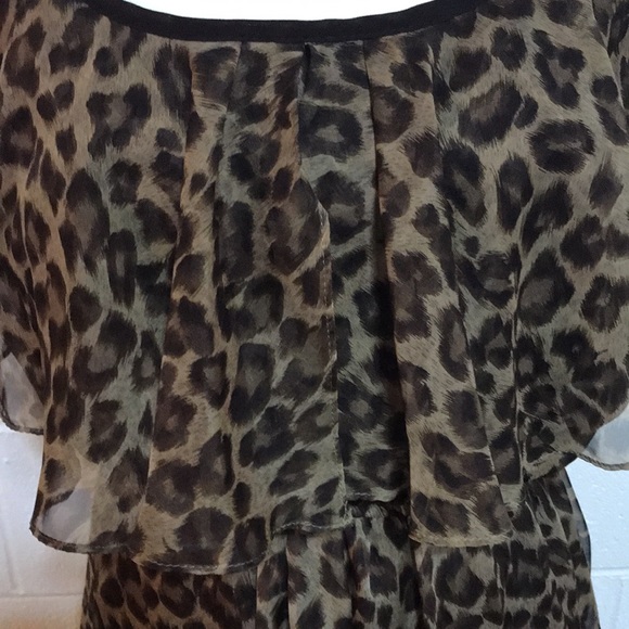 Sophia Tiger Design Dress - Picture 3 of 8